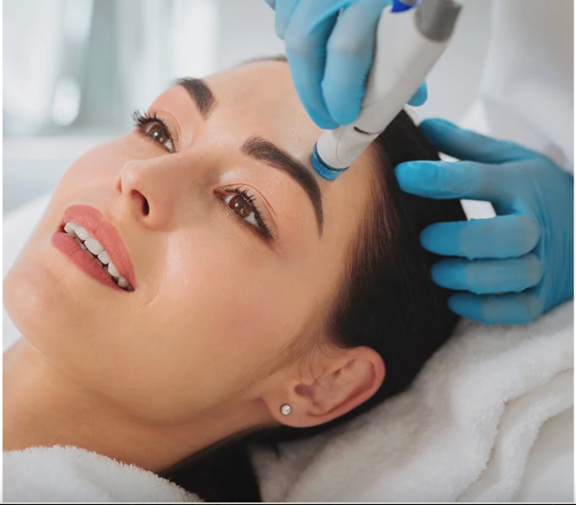 7 Treatments That Instantly Improve Skin Glow